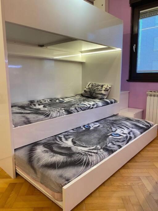 Self Check-In Studio With Wi-Fi And Parking Place Apartment ซาเกร็บ ภายนอก รูปภาพ